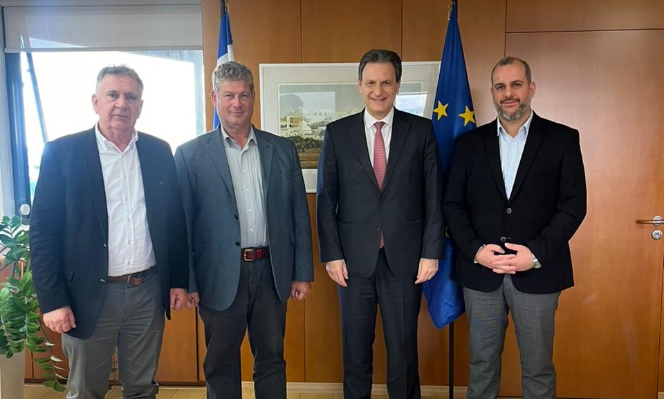 με-τον-σκυλακάκη-συναντήθηκε-το-περιφ-1866587