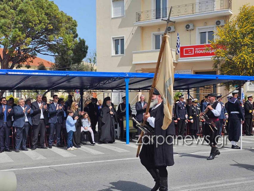 τα-γιαταγάνια-του-21-και-οι-μπιστολιέ-1869385