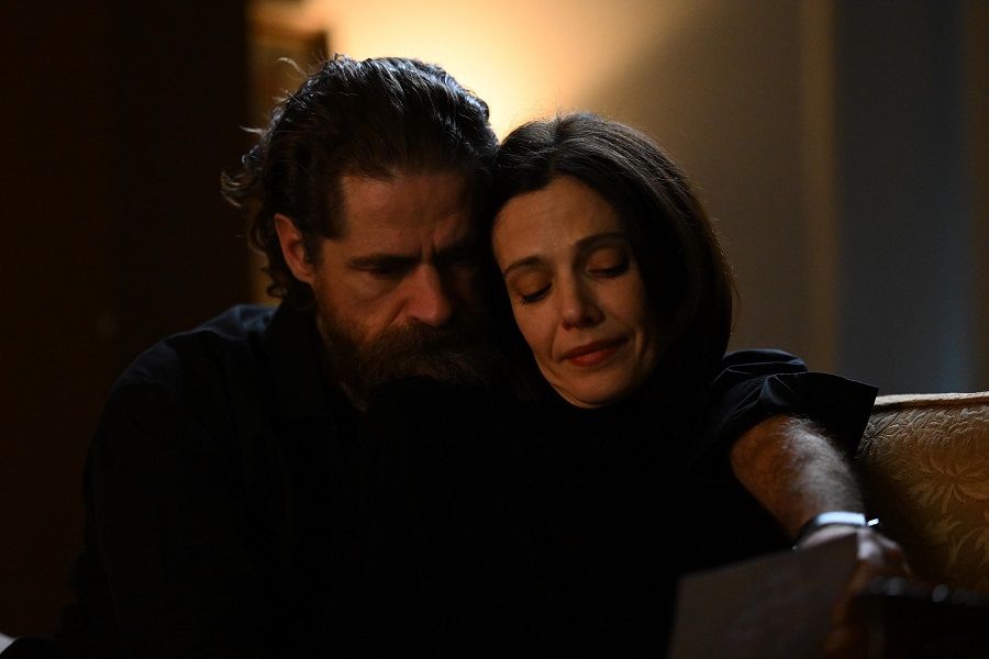 σασμός-ενα-μυστικό-βγαίνει-στην-επιφ-1865517