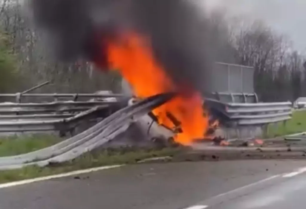 ιταλία-τρομακτικό-δυστύχημα-με-ferrari-dj-κα-1877443