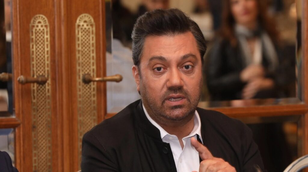 γιώργος-θεοφάνους-έχει-μείνει-χαραγμ-1889684