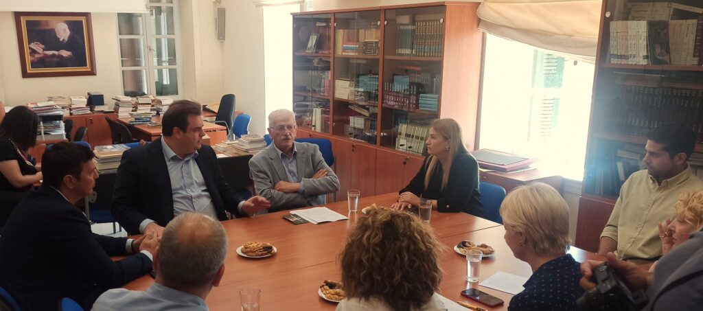 πιερρακάκης-ψηφιακό-υλικό-του-εθνικο-1907491