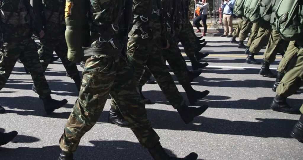 αυτά-είναι-τα-στρατόπεδα-που-κλείνουν-1899741