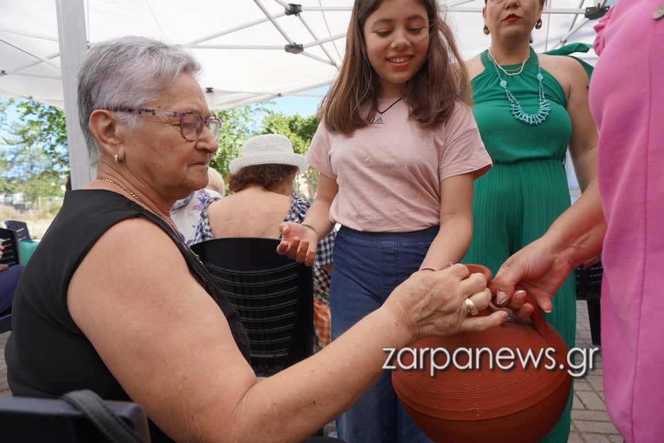 η-στάμνα-με-το-αμίλητο-νερό-το-ριζικάρι-1918724