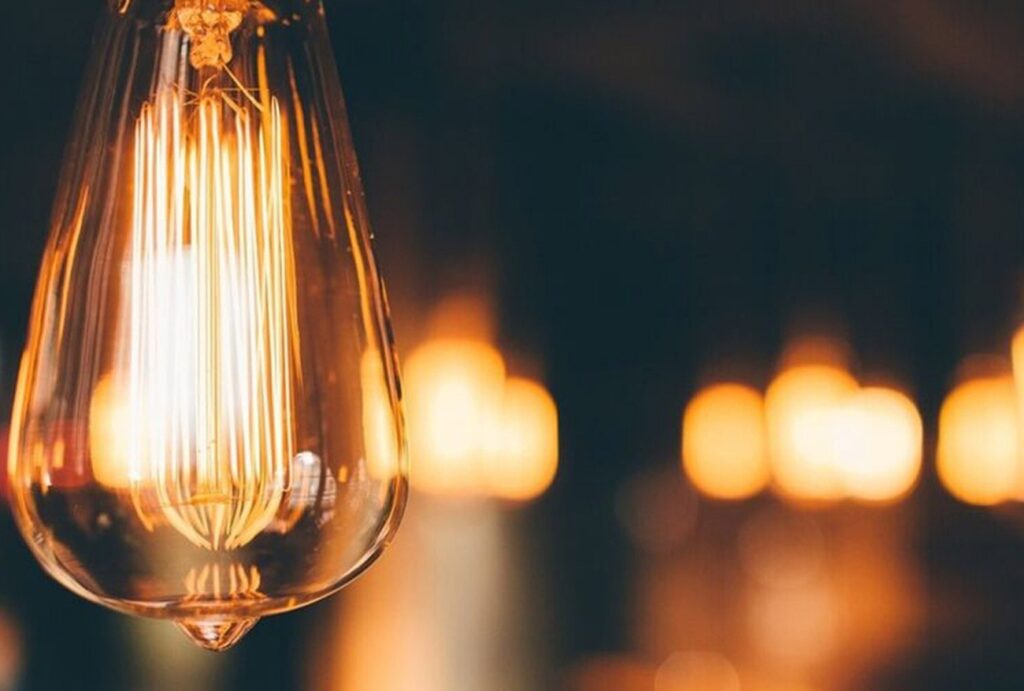 αλλάζει-το-παλιό-νυχτερινό-ρεύμα-από-1-ν-1912579