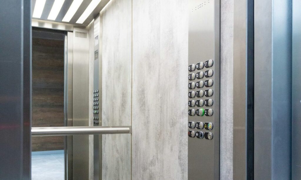 ανελκυστήρες-πολυκατοικιών-όλα-όσα-π-1946111