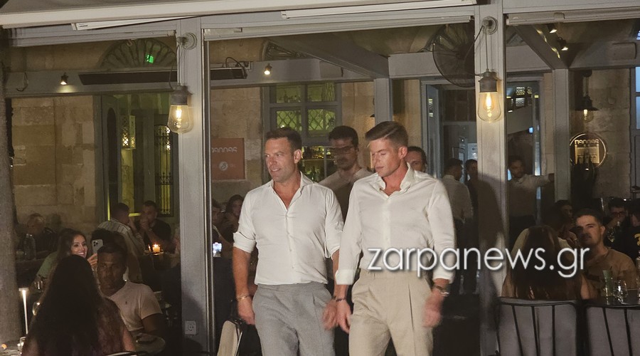 χανιά-στο-ενετικό-λιμάνι-κασσελάκης-κ-1951990