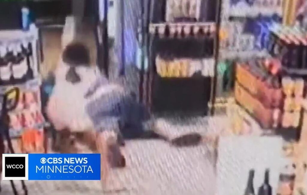 8χρονη-έσωσε-τον-πατέρα-της-ενώ-πάλευε-μ-1946029