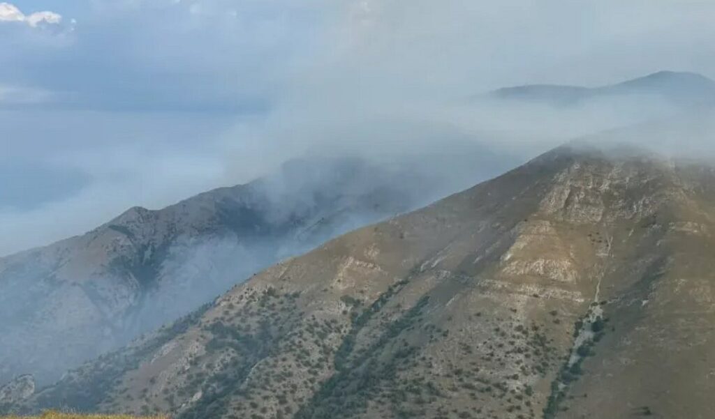 μαίνεται-για-28η-μέρα-η-φωτιά-στο-όρος-όρ-1945159