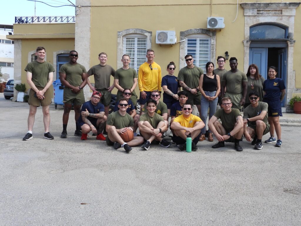 αμερικανοί-στρατιωτικοί-έπαιξαν-με-τ-1962498