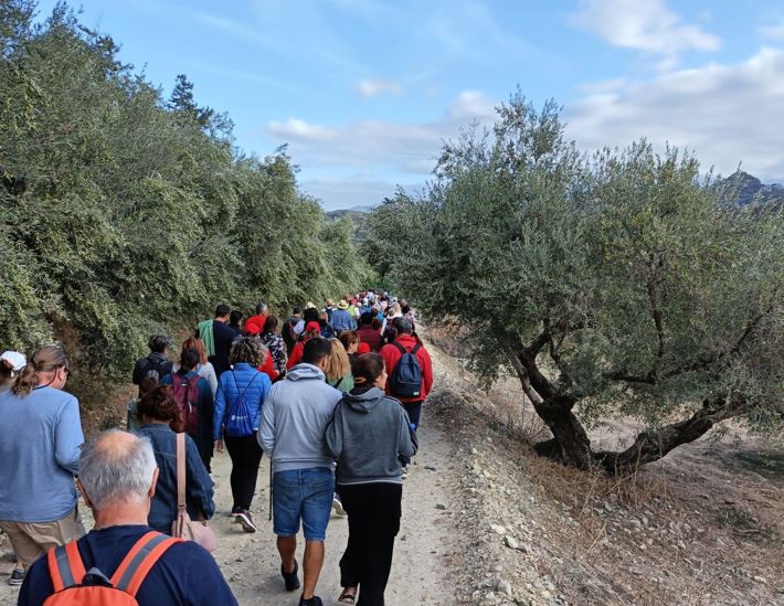 χανιά-με-επιτυχία-η-πεζοπορική-διαδρο-1981239