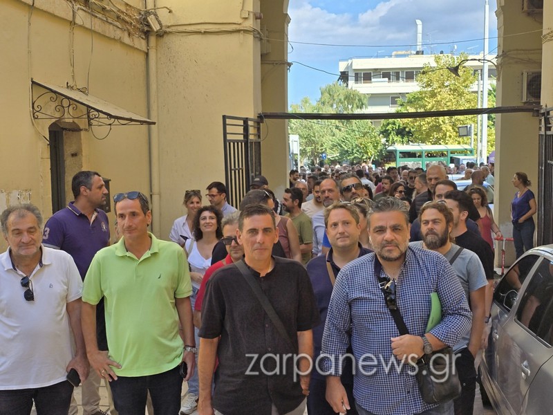 εισβάλλει-στα-γραφεία-μας-χωρίς-έγγρ-1972744