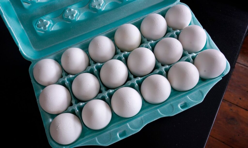 πόσο-καιρό-διατηρούνται-τα-αυγά-στο-ψυ-2008133
