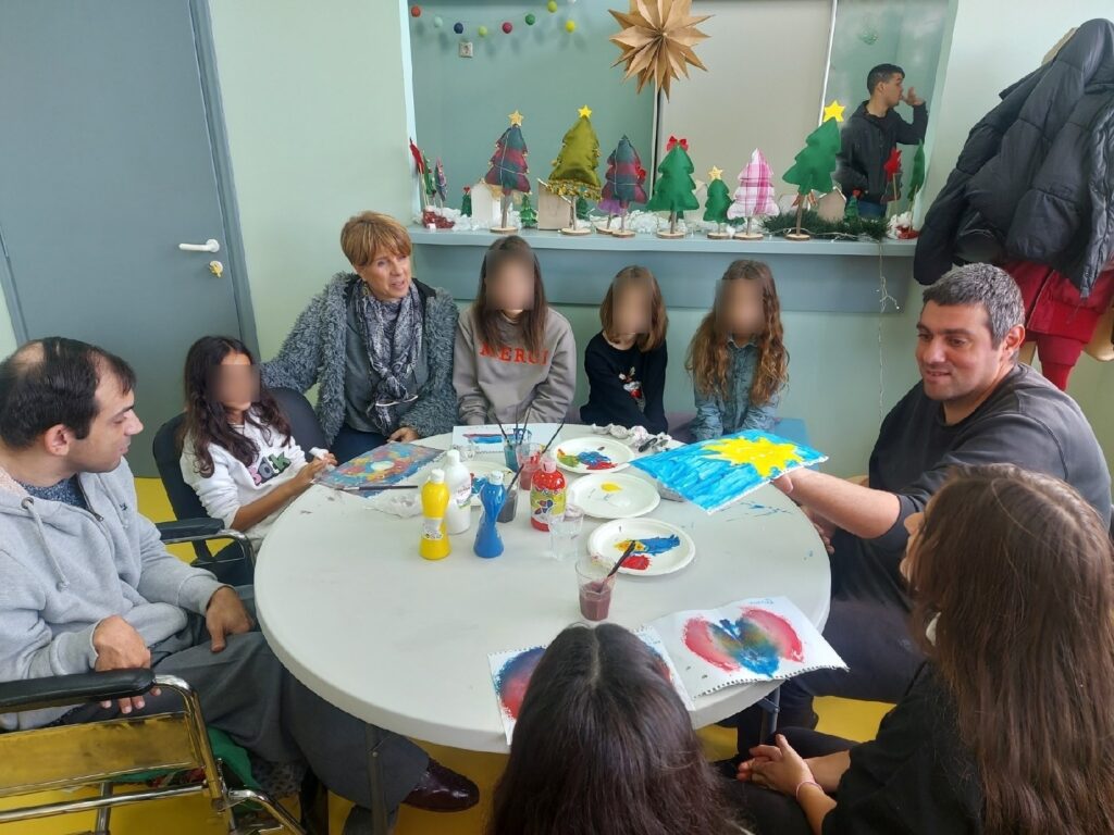 χαρούμενες-παιδικές-φωνές-και-δράσει-2000761