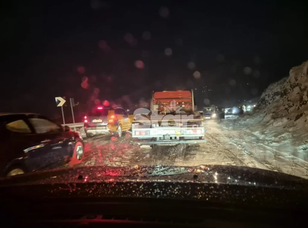 πώς-συνέβη-το-μποτιλιάρισμα-των-5-χιλιο-2012125