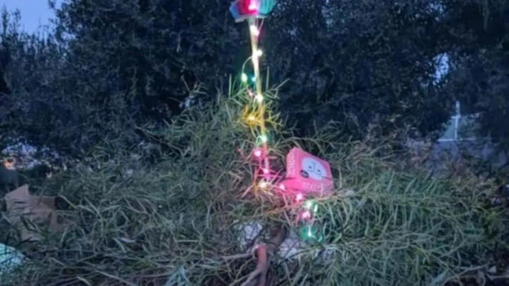κρήτη-στόλισαν-με-λαμπιόνια-τους-σωρο-2005938