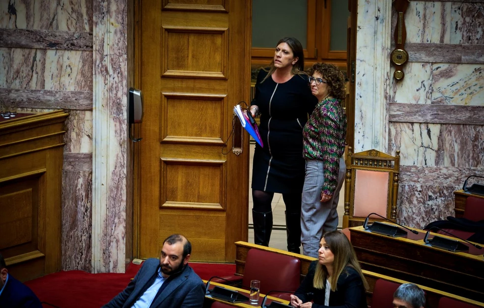 άγριος-καβγάς-κωνσταντοπούλου-λαμπ-2006840