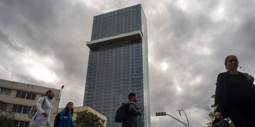 οργή-στην-κούβα-για-νέο-υπερπολυτελές-2027038