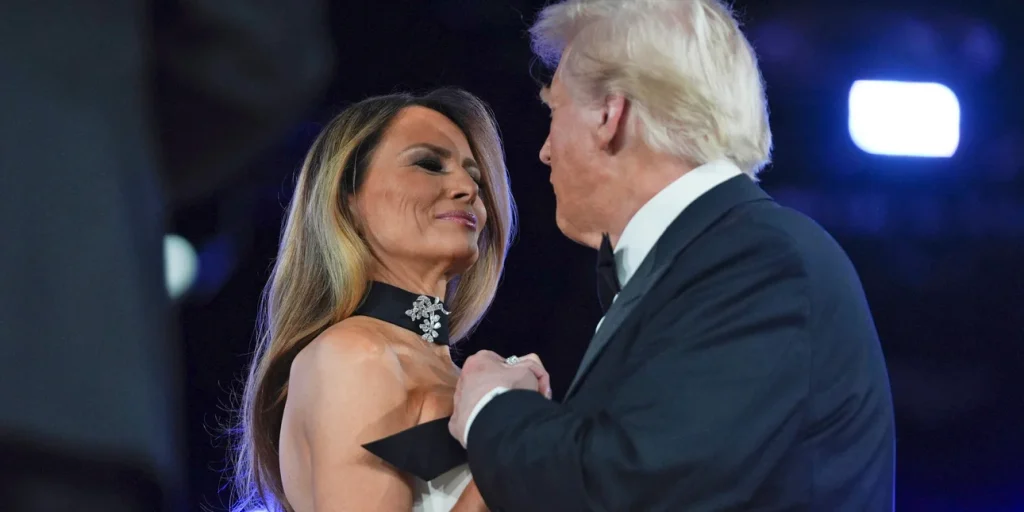 ντόναλντ-και-μελάνια-τραμπ-αναγνώστη-2025317