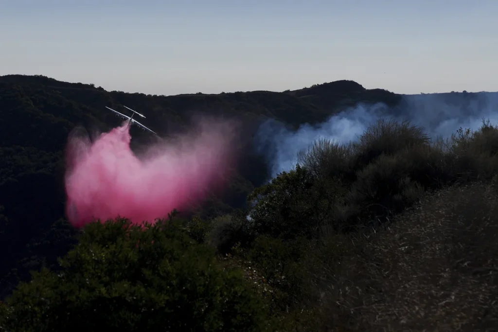 λος-άντζελες-πυροσβεστικό-αεροσκάφο-2019483