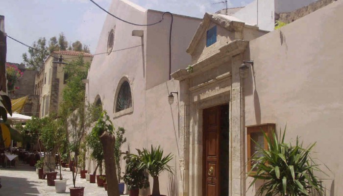 χανιά-σύλληψη-δύο-ανηλίκων-για-φθορές-2019436