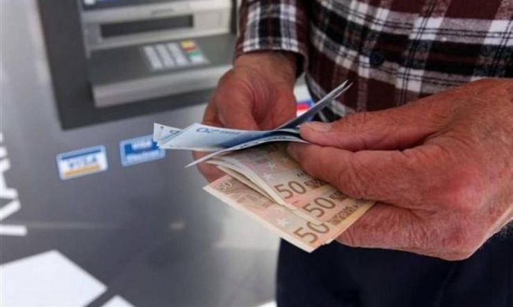συνταξιούχοι-γιατί-ένας-στους-4-δεν-φεύ-2020190