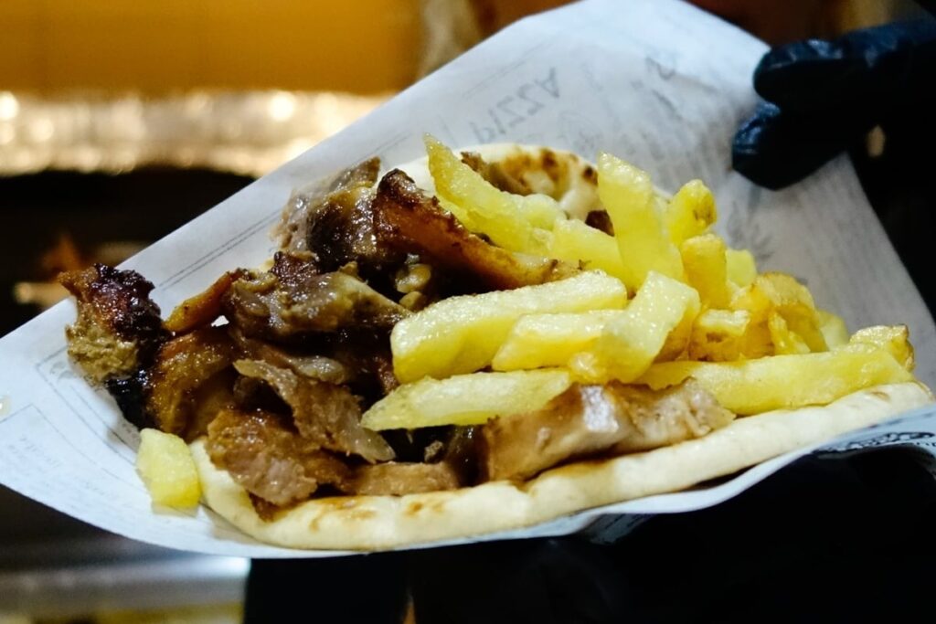 έγινε-χουβαρντάς-παριστάνοντας-τον-μ-2035860