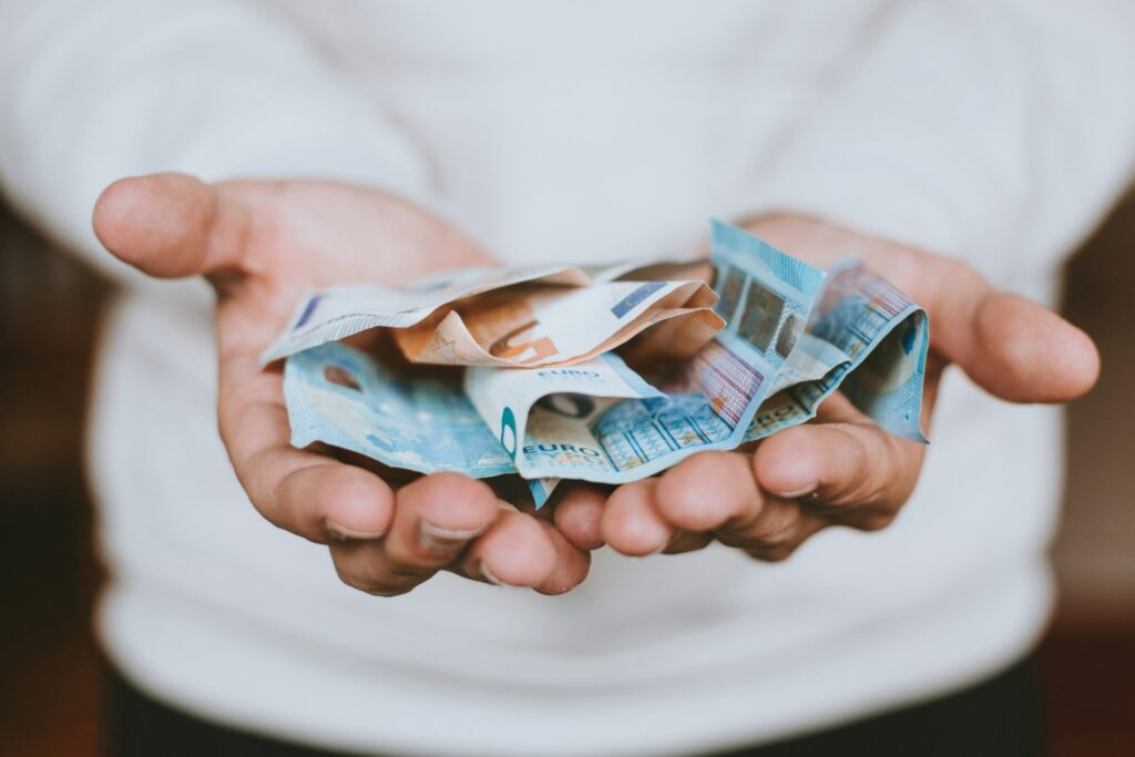 αύξηση-φτώχειας-στην-ελλάδα-το-2025-οι-περ-2033199