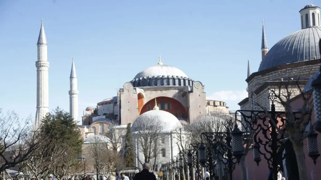 κωνσταντινούπολη-ξενοδοχείο-μετέτρ-2040240