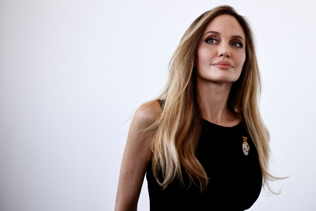 ως-εδώ-ήταν-η-αντζελίνα-τζολί-έβαλε-τον-2053156