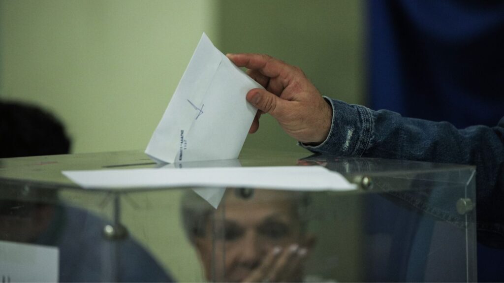 δημοσκόπηση-alco-το-55-θα-αναγκαστεί-να-ξοδέ-2050809