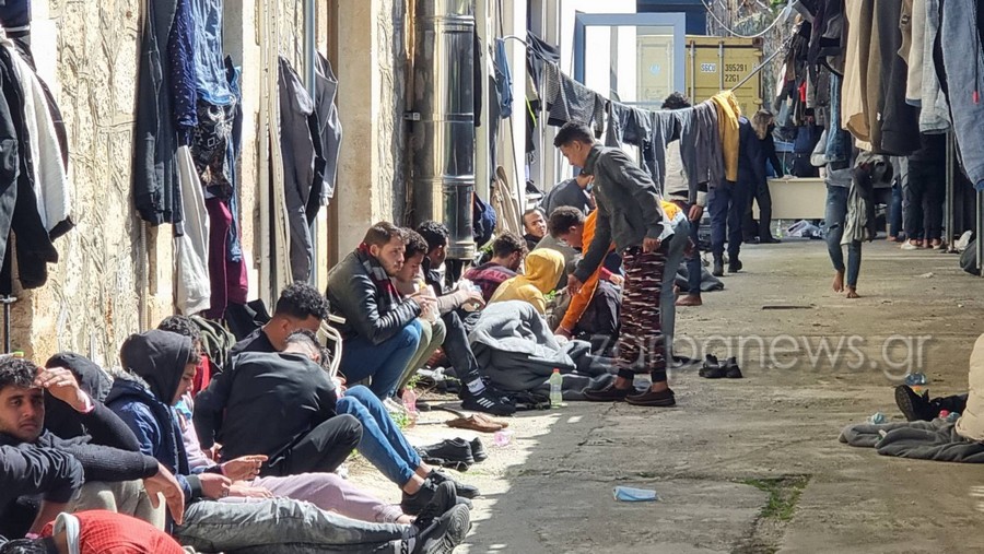 πλησιάζουν-τους-500-οι-μετανάστες-στην-2048967