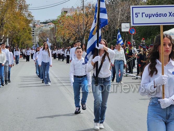 η-παρέλαση-της-25ης-μαρτίου-στα-χανιά-ό-2061255