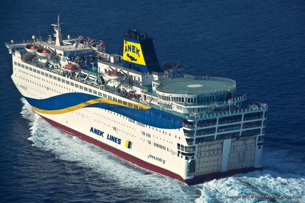 με-καθυστέρηση-στο-λιμάνι-της-σούδας-τ-2054947