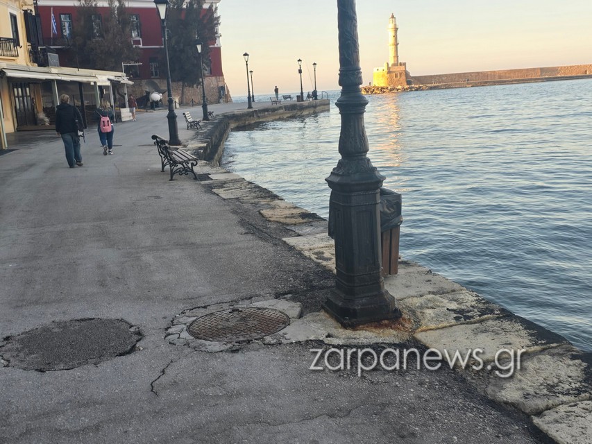 άσχημες-εικόνες-στο-ενετικό-λιμάνι-τω-2051163