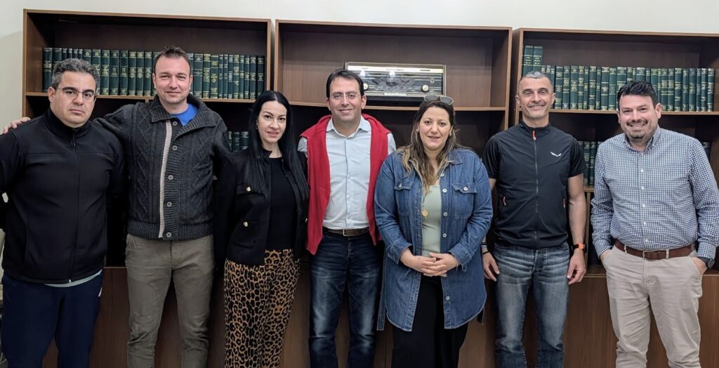 νέο-δ-ς-στην-ένωση-εν-ενεργεία-στρατιωτ-2068288