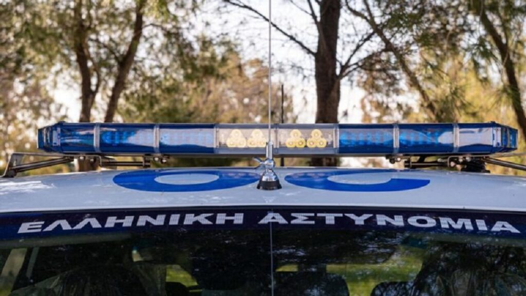 στο-αυτόφωρο-αδελφός-γνωστής-παρουσι-2082787