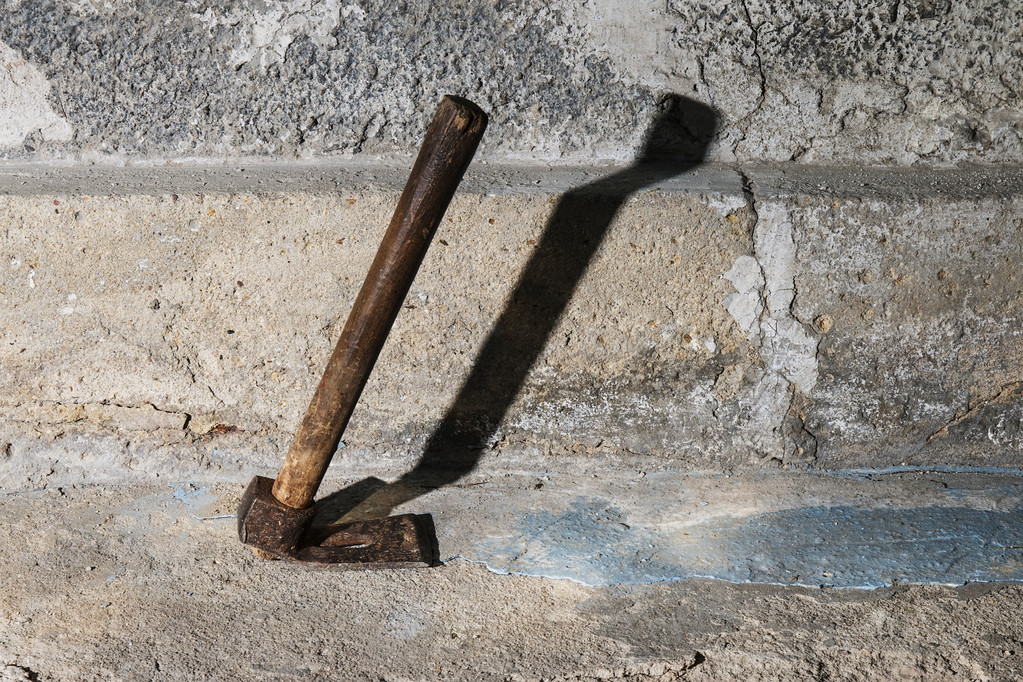 58χρονος-χτύπησε-με-σκεπάρνι-συνάδελφό-2069548