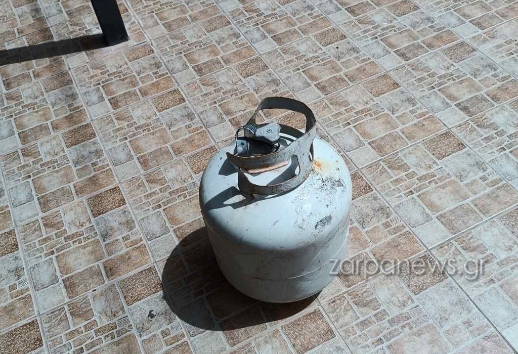 αν-είχε-κατέβει-κάτω-το-μαχαίρι-δεν-ξέ-2088043