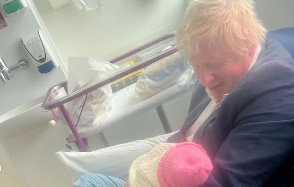 μπόρις-τζόνσον-έγινε-μπαμπάς-για-τέτα-2098224