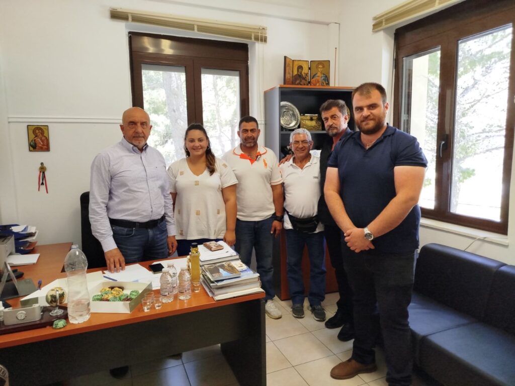 χανιά-επίσκεψη-αντιπροσωπείας-από-τη-2092493