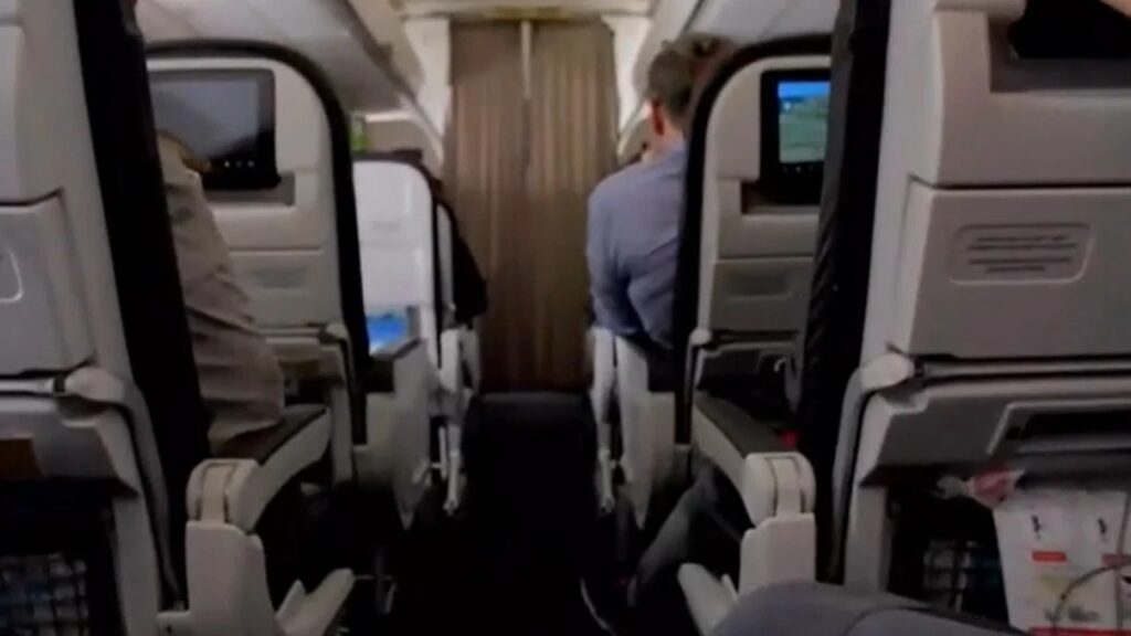 κρήτη-φασαριόζος-τουρίστας-σε-πτήση-έ-2091548