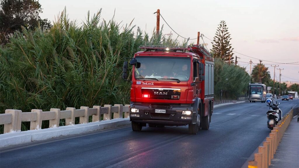 χανιά-άμεση-επέμβαση-πυροσβεστικής-γ-2091161