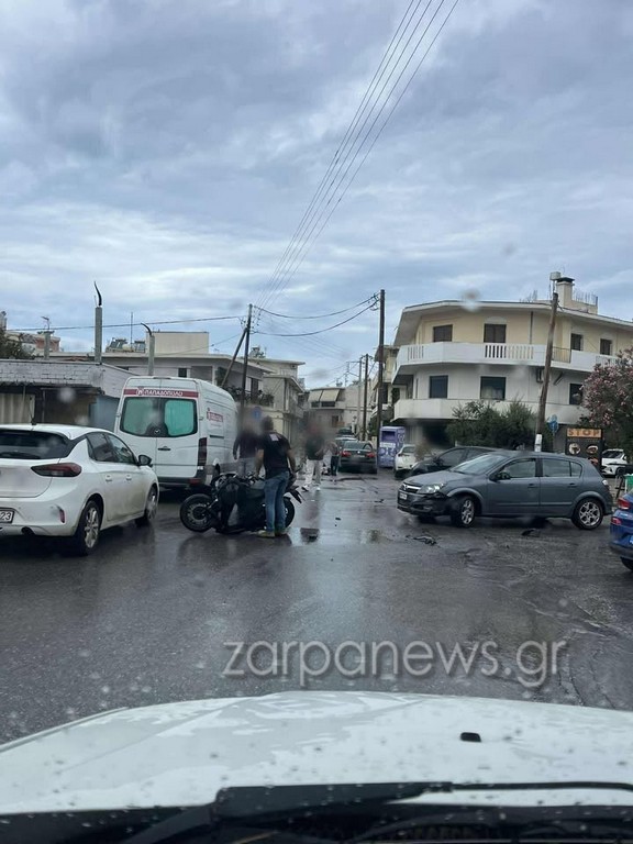 Νέο τροχαίο στην Κρήτη: Σύγκρουση ΙΧ με μοτοσικλέτα – Στο νοσοκομείο ο δικυκλιστής (pics)