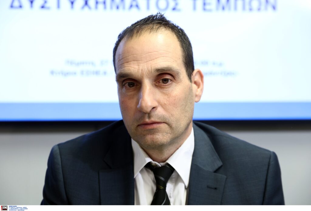 επίθεση-με-γκαζάκι-στο-σπίτι-του-πρώην-2093891