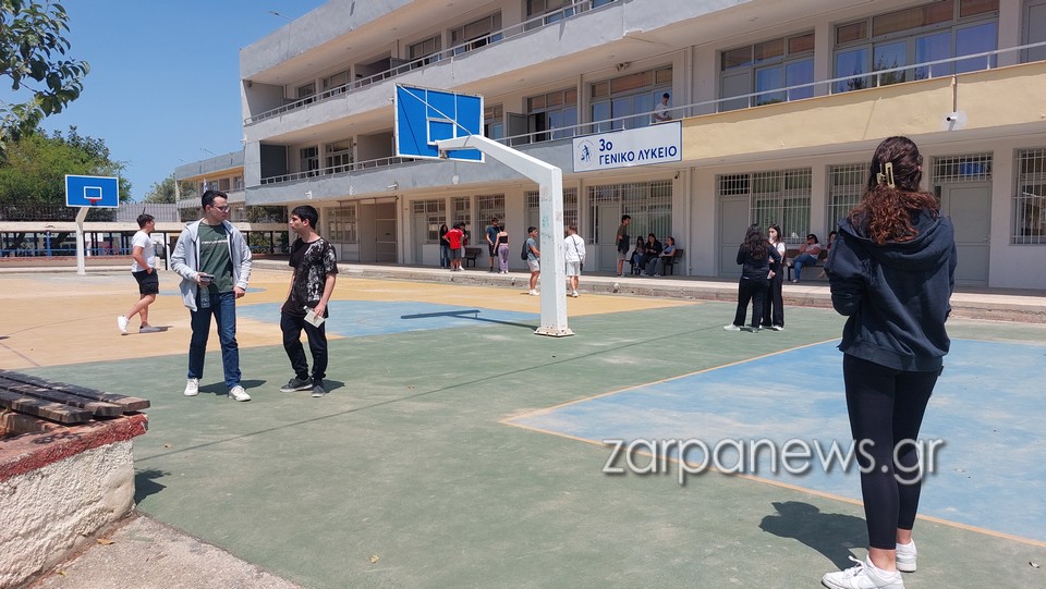 πανελλήνιες-2025-ανάμεικτα-συναισθήματα-2103180