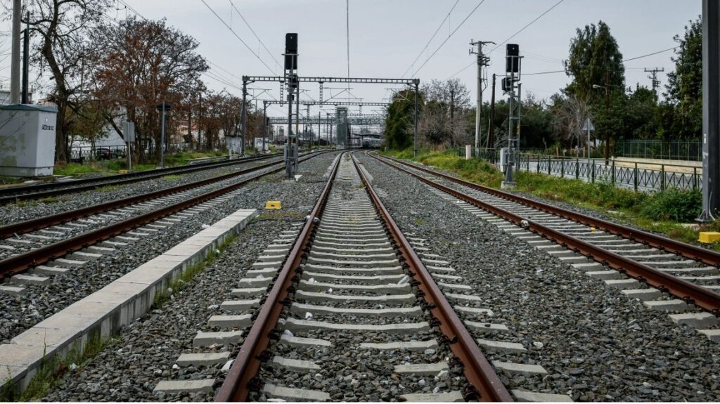 μέσο-σταθερής-τροχιάς-στην-κρήτη-αναγ-2106858