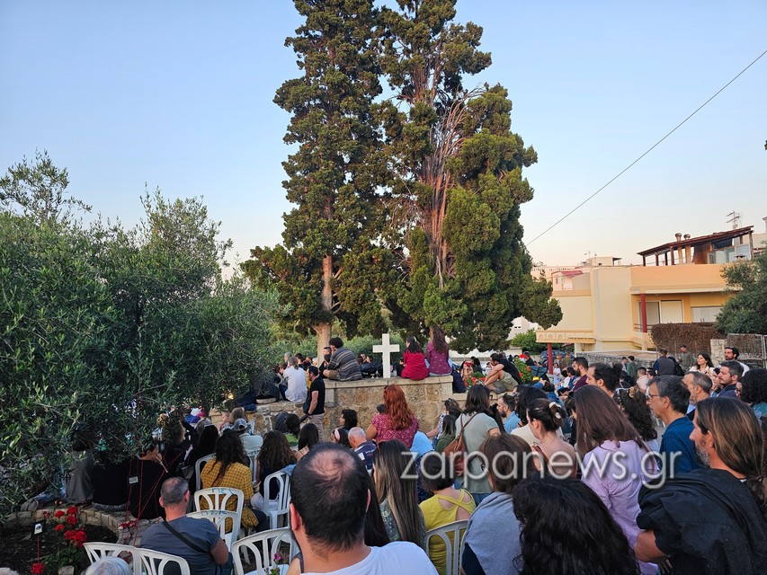 Η Μάγδα Φύσσα και η Σεμίνα Διγενή «φώτισαν» το Κοντομαρί – Η μνήμη όπλο ενάντια στον φασισμό