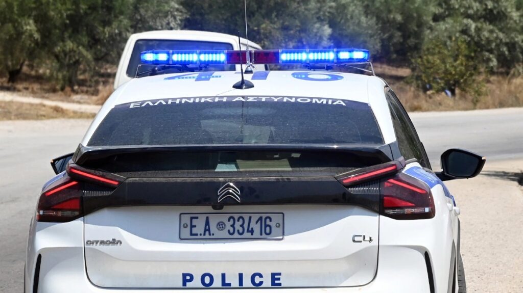 σοκ-16χρονος-έσβησε-τσιγάρο-στην-πλάτη-13-2103596