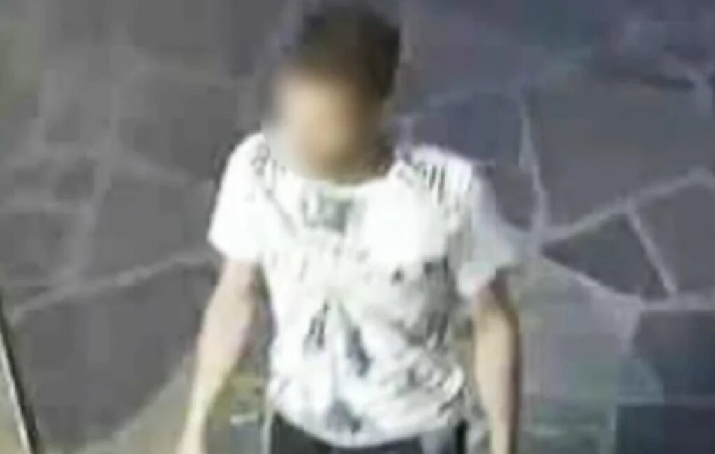 σοκ-στη-φολέγανδρο-μπήκε-σε-κομμωτήρι-2121359